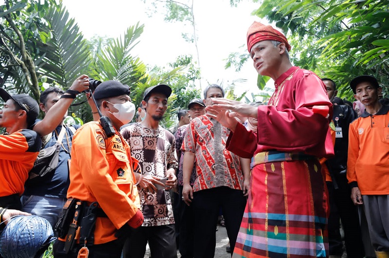 Ganjar Minta Banjarnegara Pasang Early Warning System