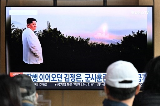 Korea Utara di bawah kepemimpinan Kim Jong-un semakin sering lakukan uji coba rudal balistik. Foto: AFP