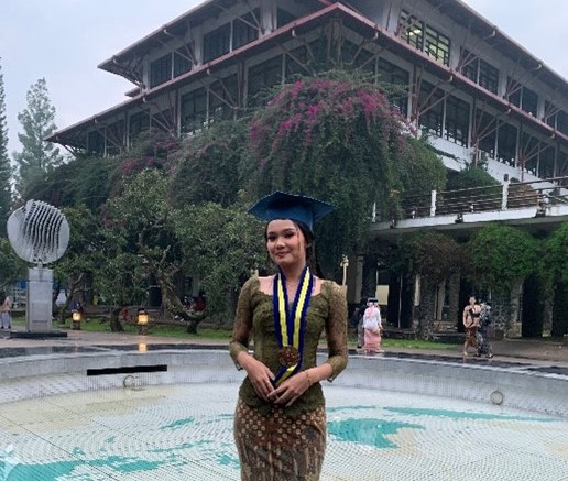 Lulus dengan IPK 3,98, Begini Cara Mahasiswi ITB Ini Raih Nilai Nyaris Sempurna