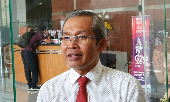 KPK Names Bangkalan Regent Graft Suspect