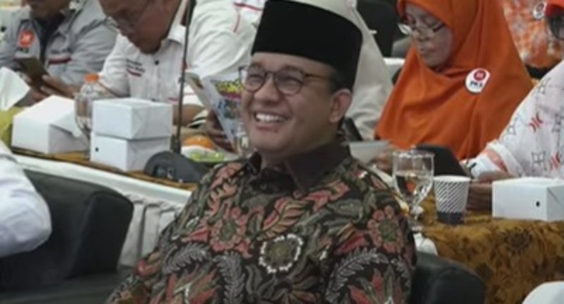 Lewat Balas Pantun, Anies Baswedan Sebut Aher Cakap Jadi Pendamping