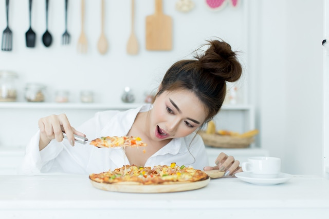 Ini studi mengenai obesitas dengan terlambat makan. (Foto: Ilustrasi/Freepik.com)