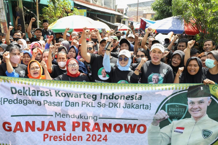 Relawan Konsolidasi Dukungan Ganjar ke Pedagang di Cipinang