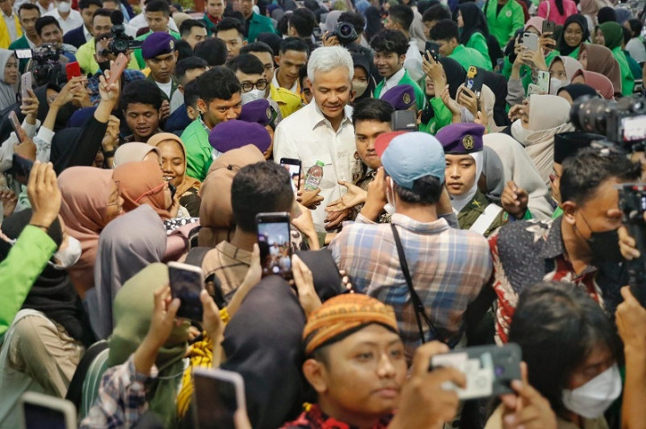 Ganjar Apresiasi BEM Nusantara yang Kawal Penyaluran BLT BBM