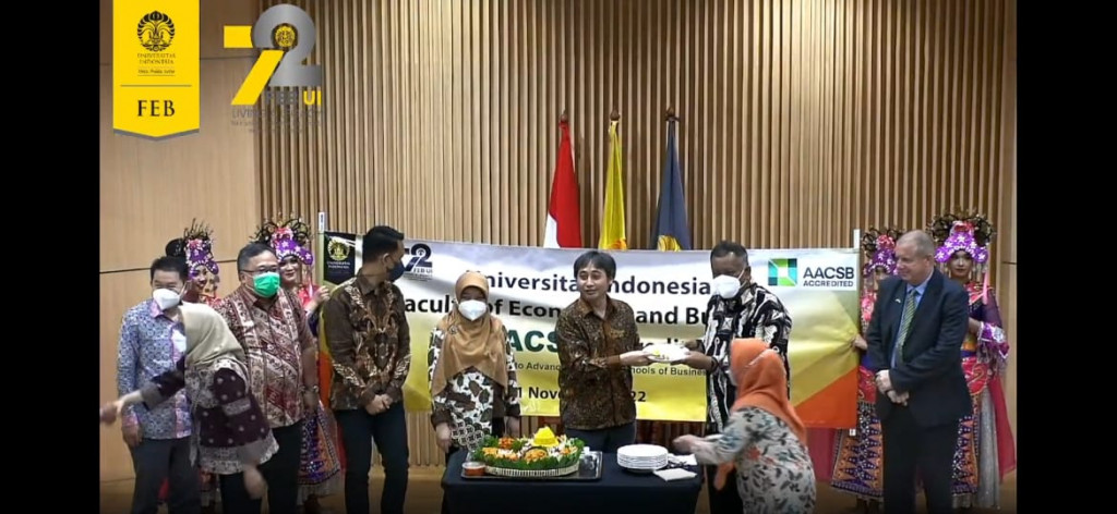 Akreditasi AACSB FEB UI. DOK Universitas Indonesia