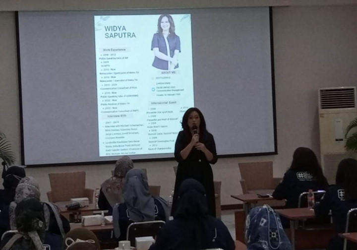 Media Academy Hadirkan Widya Saputra di Pelatihan MC Pegawai BP2MI