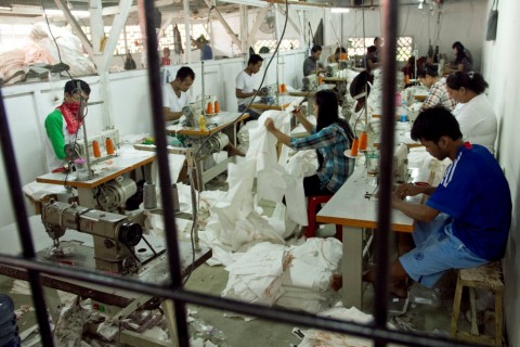 Permintaan dari Tiongkok dan AS Turun, Industri Garmen Ambil Opsi PHK