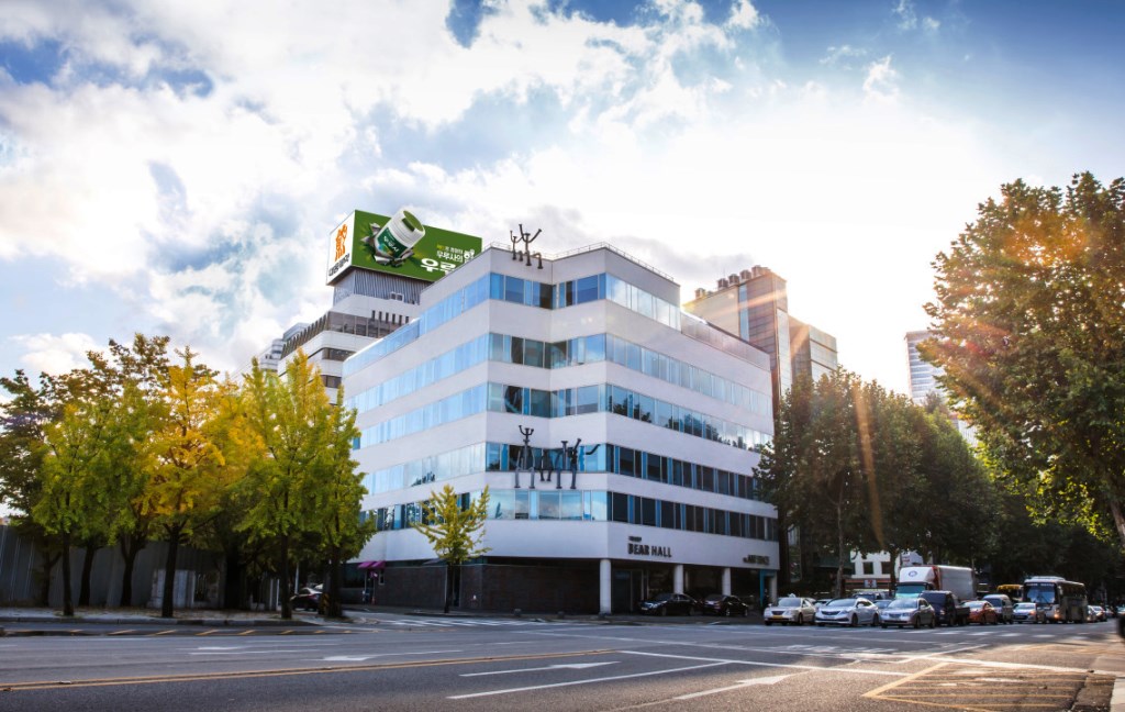 Gedung Daewoong Pharmaceutical. (Foto: Dok Istimewa)