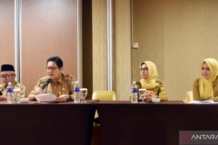 Sumsel Terima 2 Vial Obat Gangguan Ginjal Akut