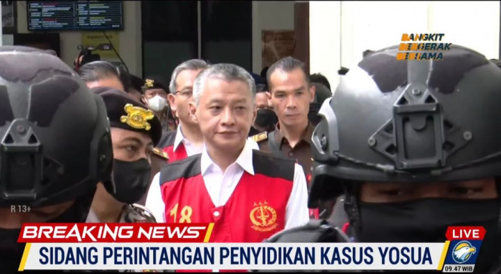 Hendra Kurniawan Jalani Sidang Kasus <i>Obstruction of Justice</i> dengan Gaya Rambut Baru