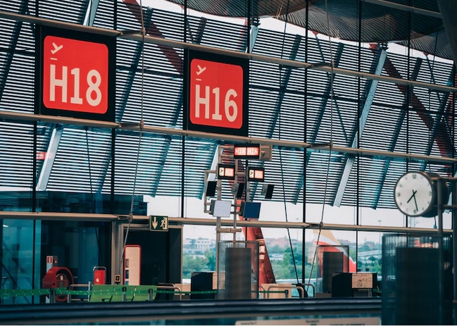 Jelang Liburan Akhir Tahun, Perjalanan Domestik dan Luar Negeri Meningkat