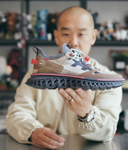 Kolaborasi Cole Haan dan Jeff Staple, Hadirkan Desain Klasik Sepatu untuk Pekerja Kantoran