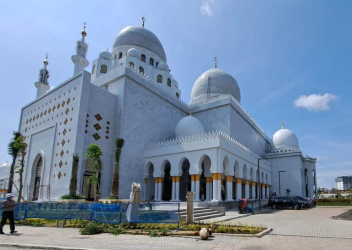 Masuk Tahap Akhir, Intip Progres Pembangunan Masjid Raya Sheikh Zayed Solo