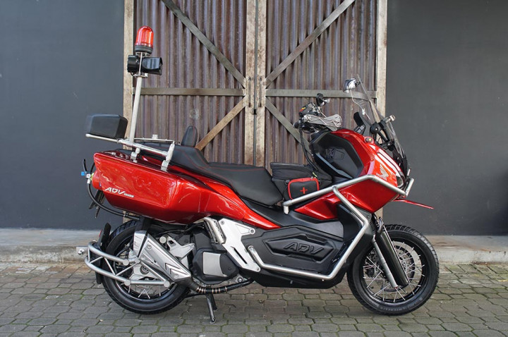 Mencegah Kebakaran Membesar, Honda ADV 150 Jadi Motor Damkar
