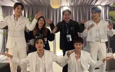 NCT 127 TikTok Challenge Bareng Jerome dan Jessica Jane