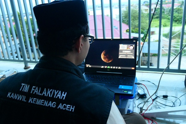 Garis Ufuk Berawan, Puncak Gerhana Bulan Total di Aceh Tak Terlihat