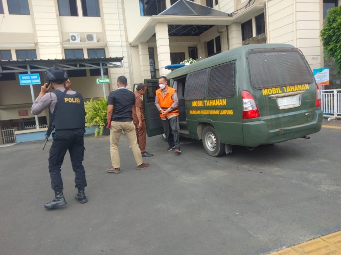Penyuap Rektor Unila Jalani Sidang Perdana di PN Tanjungkarang