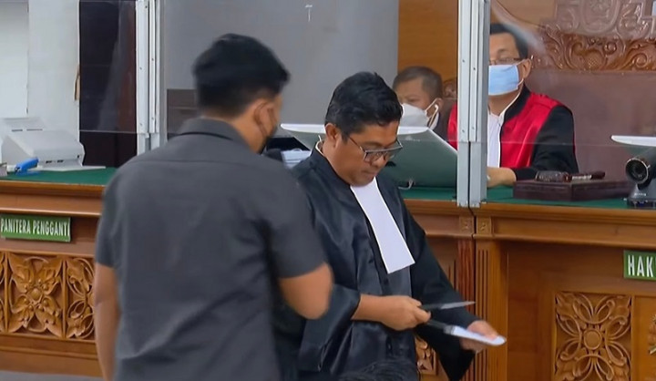 Ini Pisau yang Dibawa Kuat Ma'ruf Saat Penembakan Brigadir J