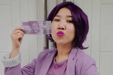 Ini Alasan Sebenarnya Kiky Saputri Bagikan Uang ke Penggemar Leslar