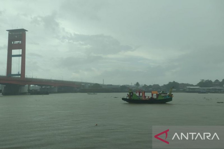 Pendangkalan Alur Sungai Musi Capai 13 Kilometer