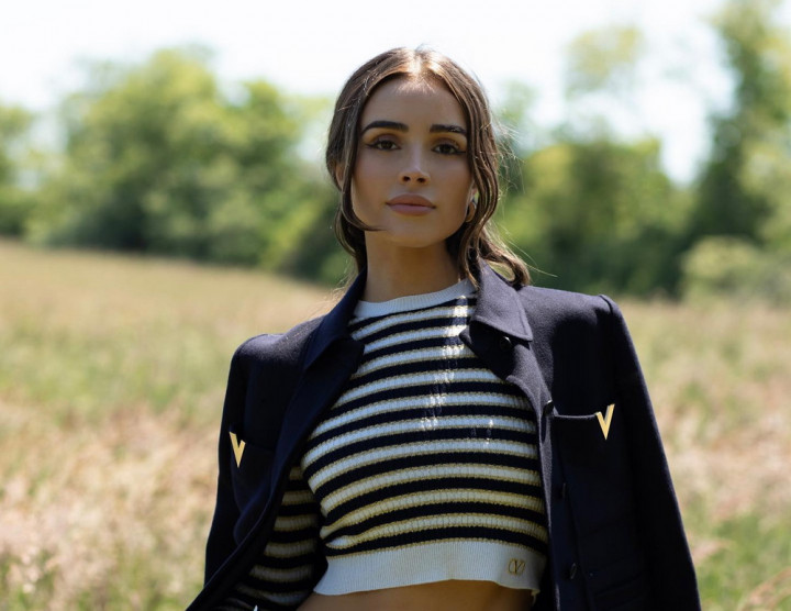 Putus dari Nick Jonas, Eks Miss Universe Bangkrut