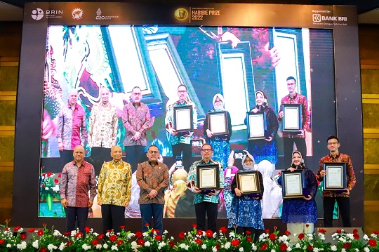 Selamat! 4 Ilmuwan Raih Habibie Prize 2022