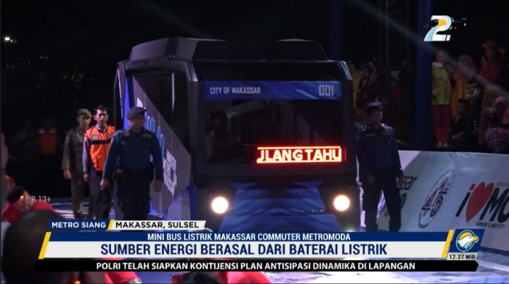 Mini Bus Listrik Jadi Kado HUT ke-415 Makassar untuk Warga