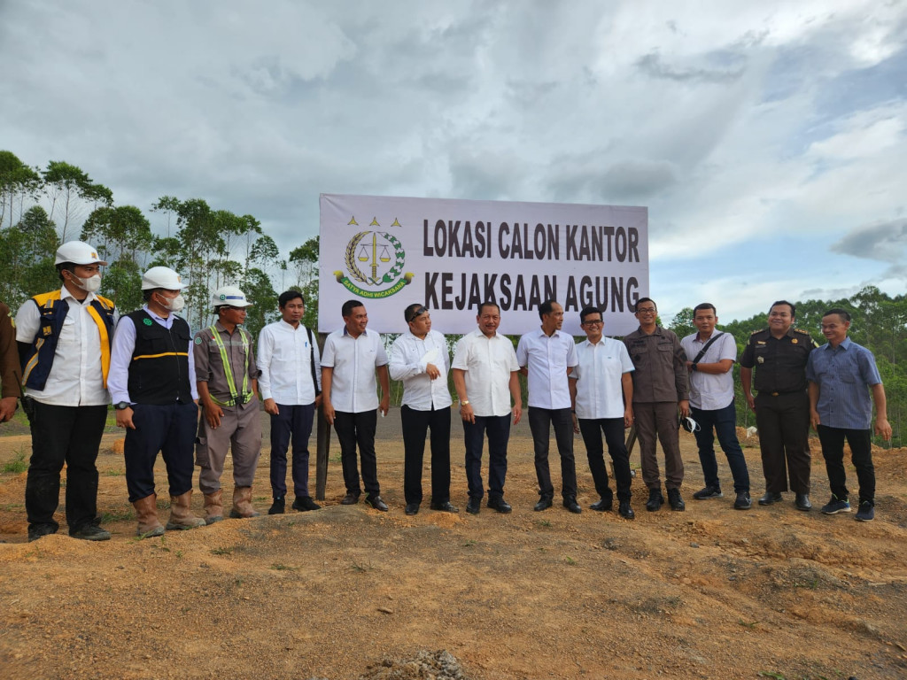 Pengecekan lokasi kantor Kejagung di IKN Nusantara. Foto: Dok Kejagung.