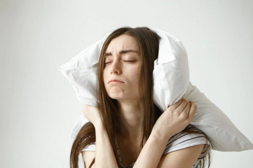 Kebanyakan ahli merekomendasikan setidaknya tujuh jam tidur berkualitas. (Foto: Ilustrasi. Dok. Freepik.com)