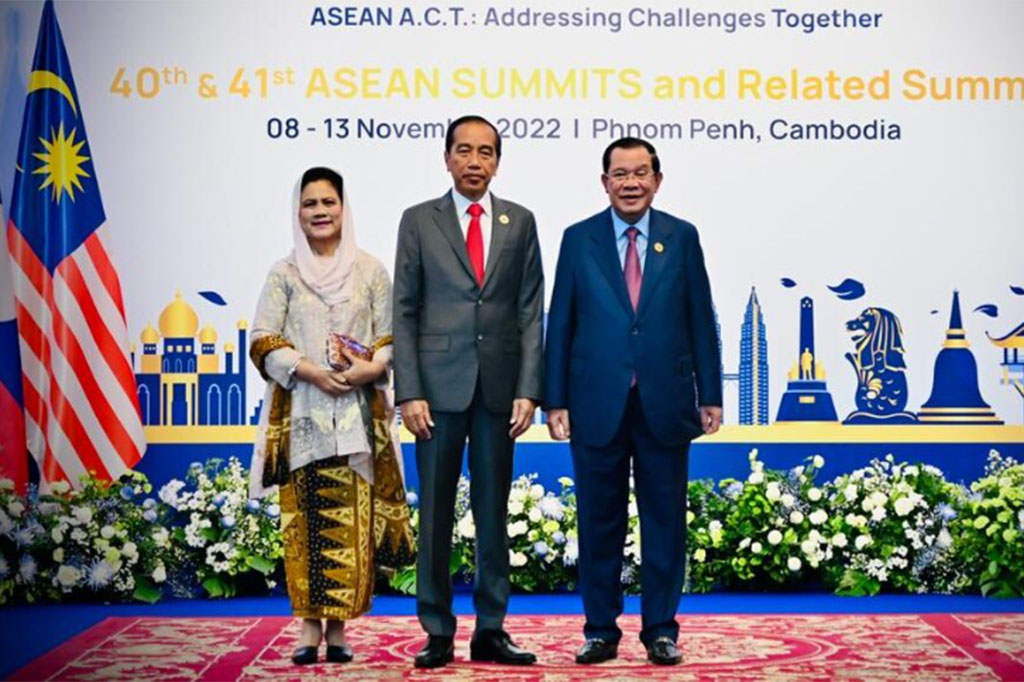 Presiden Jokowi dan Iriana Hadiri Pembukaan KTT ASEAN Kamboja