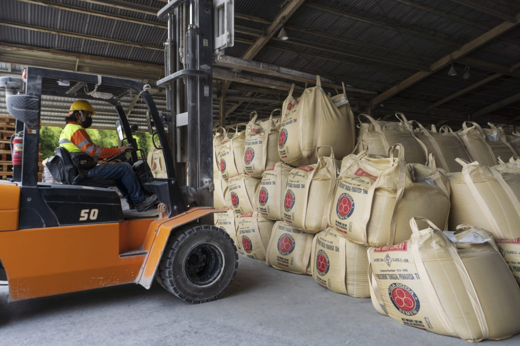 Ilustrasi gudang produksi Indocement. Foto: dok INTP.