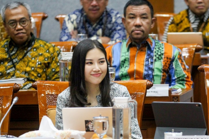 Wamenparekraf Yakin Aplikasi e-Voa Mampu Dongkrak Kunjungan Turis 'Bule'