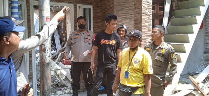 Renovasi Rumah, Pemilik Tewas Tertimpa Bangunan