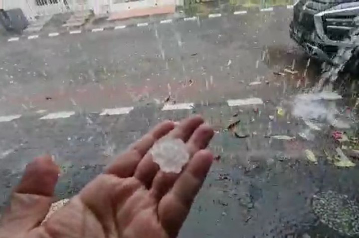 BMKG Ingatkan Potensi Hujan Lebat di Sebagian Besar Daerah di Tanah Air