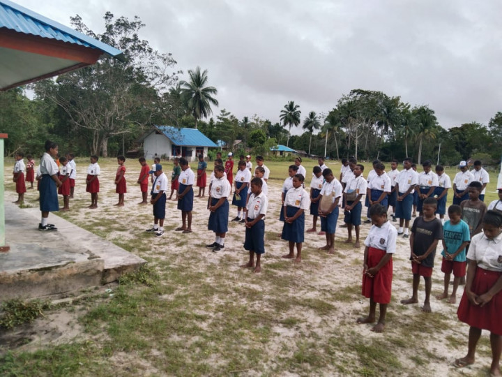 Tolong! Anak-anak di Pedalaman Papua Butuh Bantuan Pendidikan
