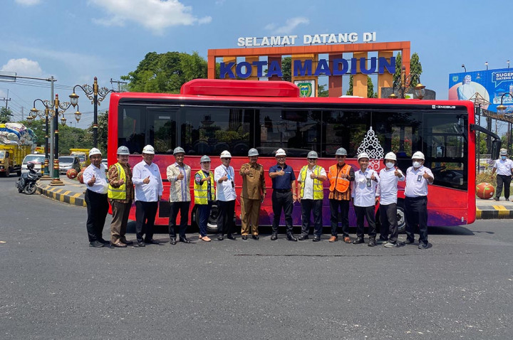 Keren, Bus Listrik di KTT G20 Buatan dalam Negeri & TKDN 50% Lebih