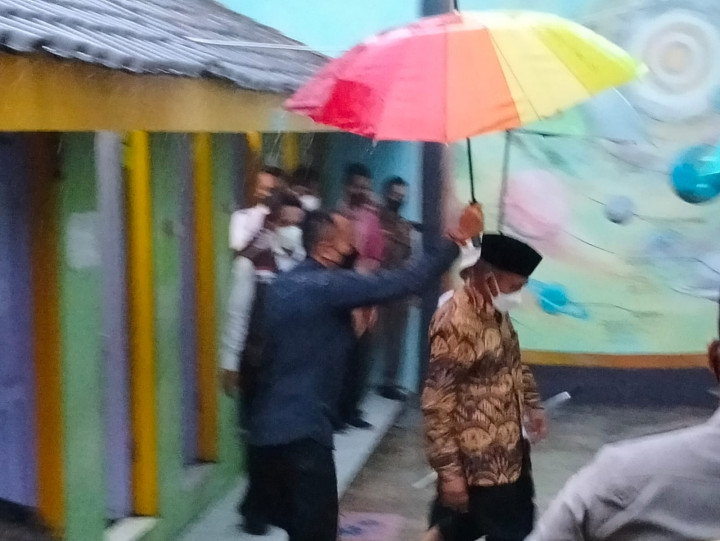 Menko PMK Minta SD Muhammadiyah di Gunungkidul Segera Diperbaiki