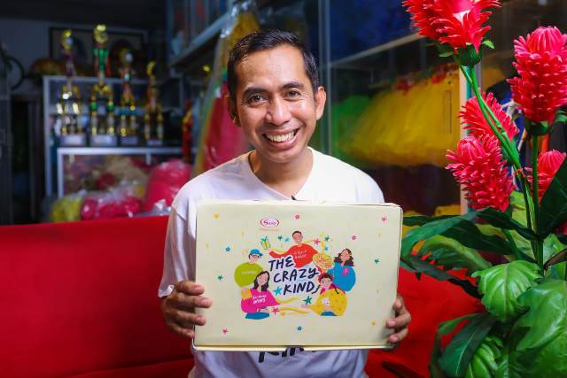 Ini sosok inspiratif, Pak Ribut yang suka wara-wiri di FYP TikTok dan Instagram. (Foto: Dok. Istimewa)