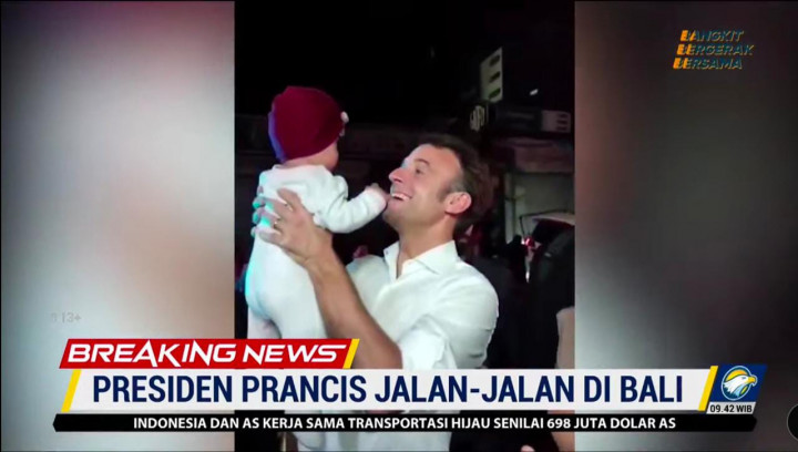 Aksi Presiden Prancis Jalan Kaki Di Jimbaran Dan Gendong Bayi Warga