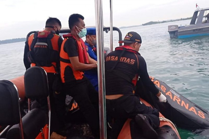 Dua Korban Kapal Terbalik di Batam Ditemukan Meninggal