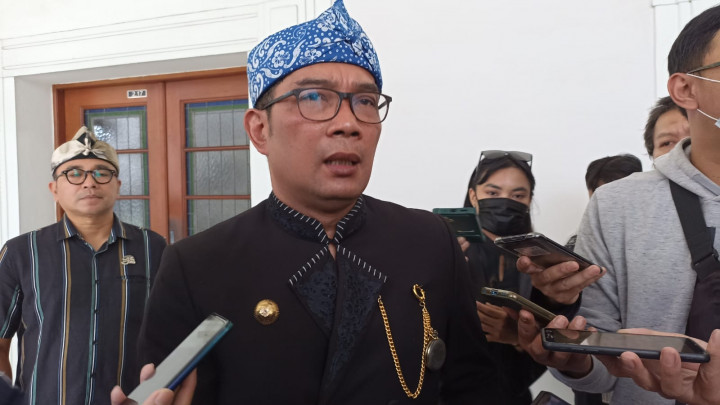 Tegas! Ridwan Kamil Larang Pungli di Sekolah
