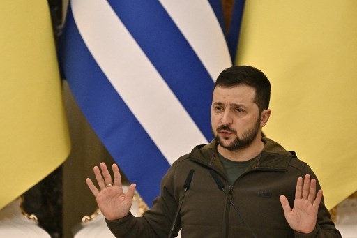 Bebal, Zelensky Tetap Yakin Rudal Hantam Polandia Berasal dari Rusia