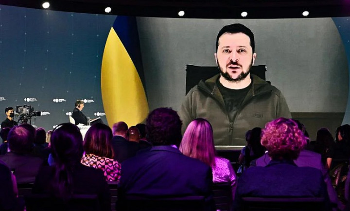 Zelensky: Tidak Ada Perdamaian Sampai Krimea, Donbas Kembali