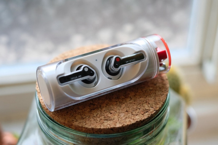 Erajaya Umumkan Ketersediaan Nothing Ear (Stick) di Indonesia