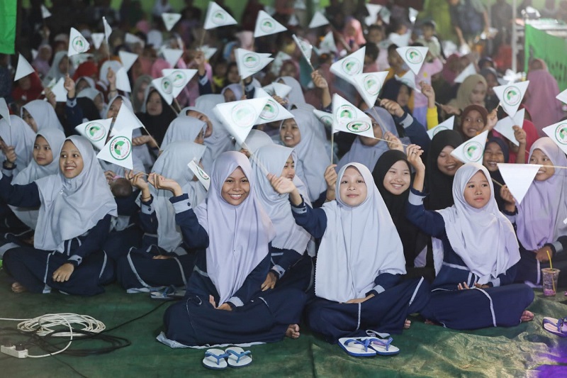 Santri di Jatim Kenalkan Pemberdayaan Ekonomi Berbasis Ponpes