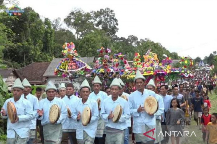 Melestarikan Warisan Budaya Desa Bangka Barat