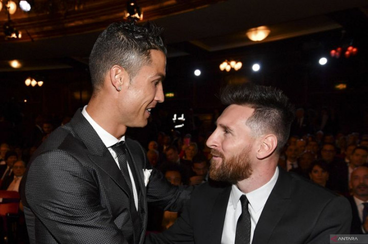 Bikin Geger! Louis Vuitton Gandeng Cristiano Ronaldo dan Lionel Messi Jadi Bintang Iklan