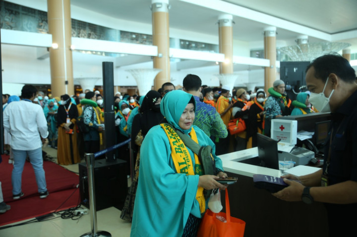 Bandara Kertajati Resmi Digunakan Pemberangkatan Umrah