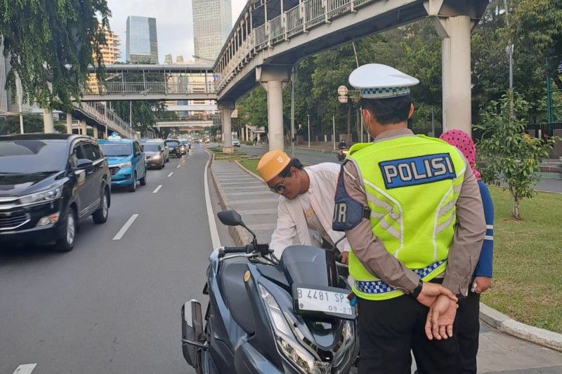 Tak Ada Tilang Manual, Polisi Tetap Disiagakan Tegur Pelanggar Lalu Lintas