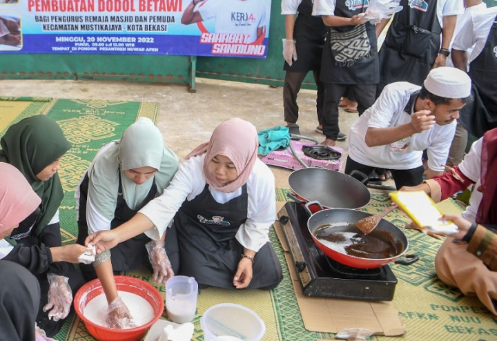Remaja Masjid di Bekasi Didorong Buka Lapangan Kerja Lewat Pelatihan